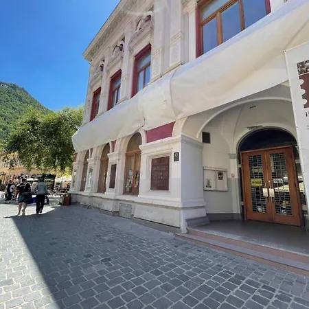 Your Home In Old Town Brasov Exterior photo