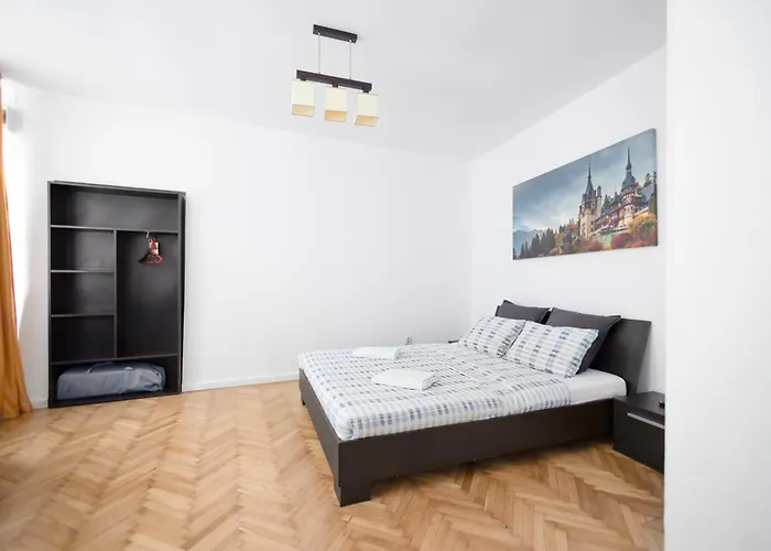 Your Home In Old Town Brasov