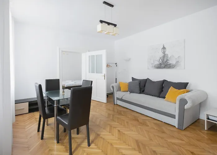 Your Home In Old Town Brasov